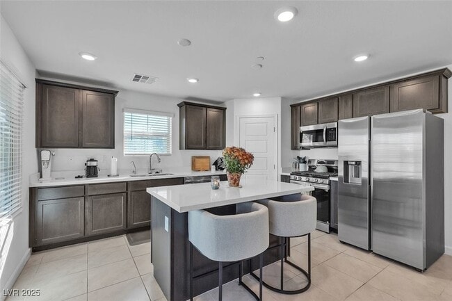 Photo - 901 Jigglypuff Pl