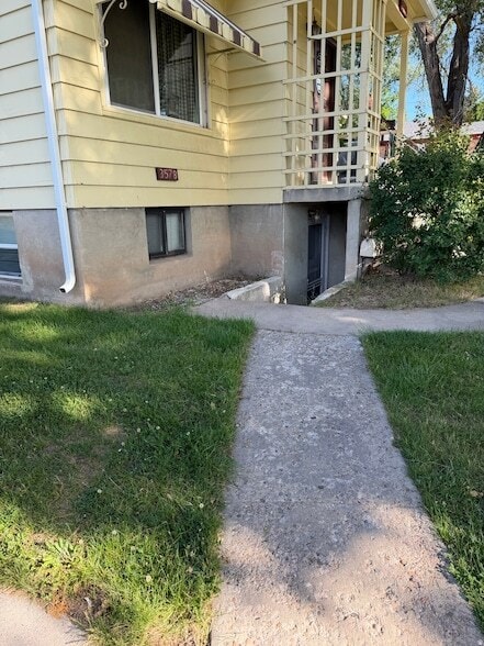 Photo - 3578 S Van Buren Ave