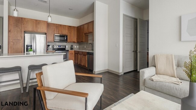 Photo - 1711 Caroline St Unit 238