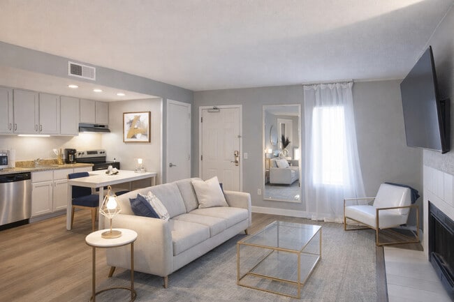 Living Area - The Haven at Eagandale