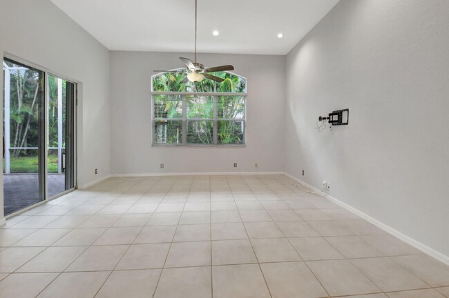 Photo - 11241 Sea Grass Cir