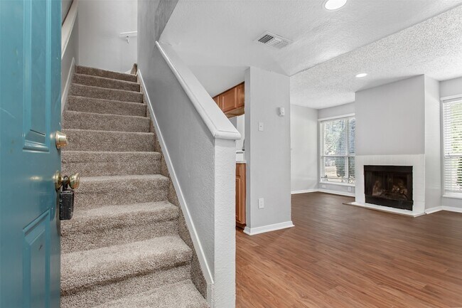 Photo - 1901 N Fitzhugh Ave Unit 12