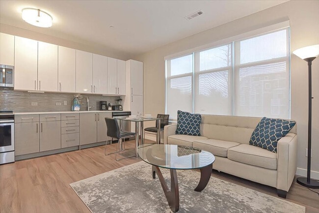 Photo - 40 E Pier Dr Unit SI ID1039920P