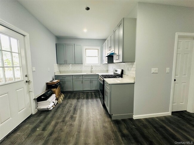 Photo - 8 Morgan Ave Unit 2