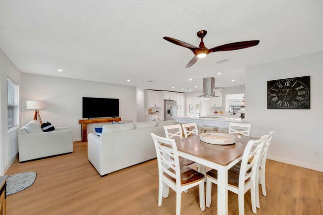 Photo - 3396 Minnow Creek Dr Unit ID1322519P