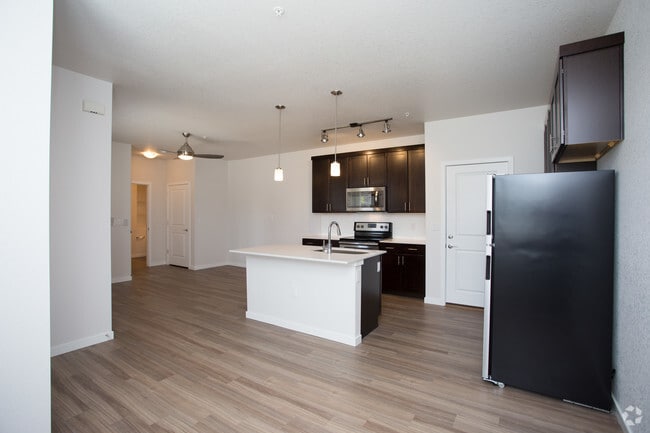 1BR, 1BA - Collier - Enclave Vista Ridge