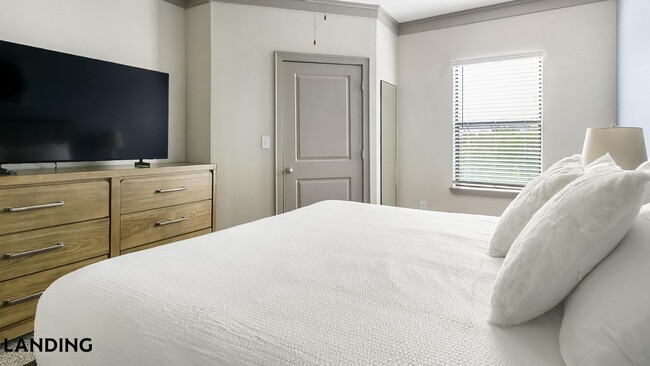 Photo - 18021 Kingsland Blvd Unit 4303