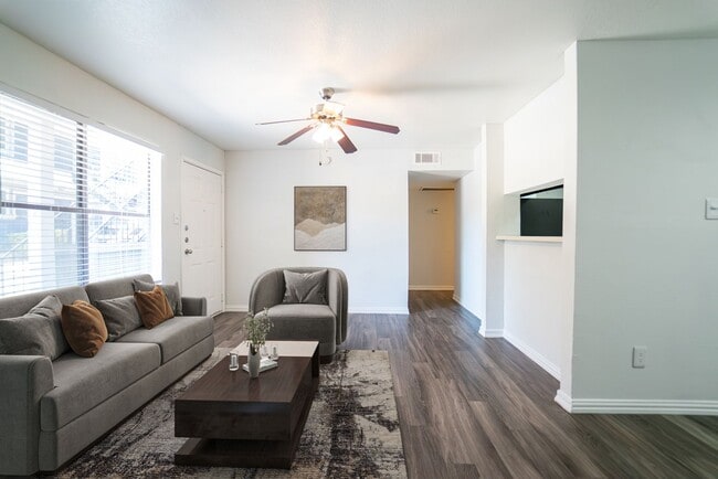 Photo - Chesapeake Apartments