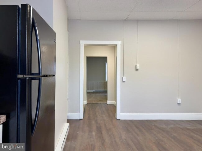 Photo - 100 S Front St