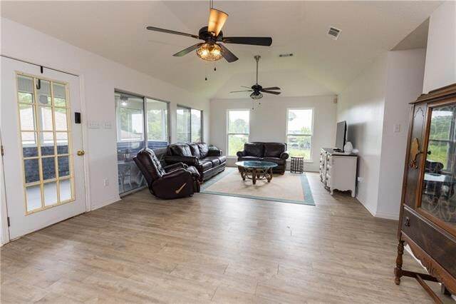 Photo - 26321 Mildred Dr