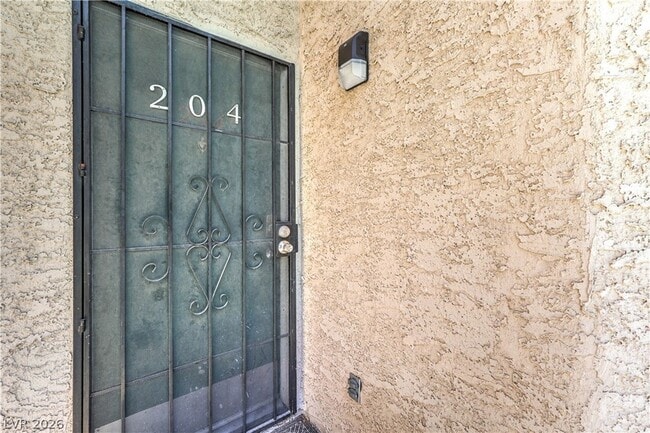 Photo - 460 Elm Dr Unit 204