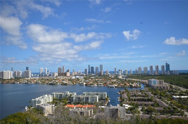 Photo - 16385 Biscayne Blvd Unit 2820