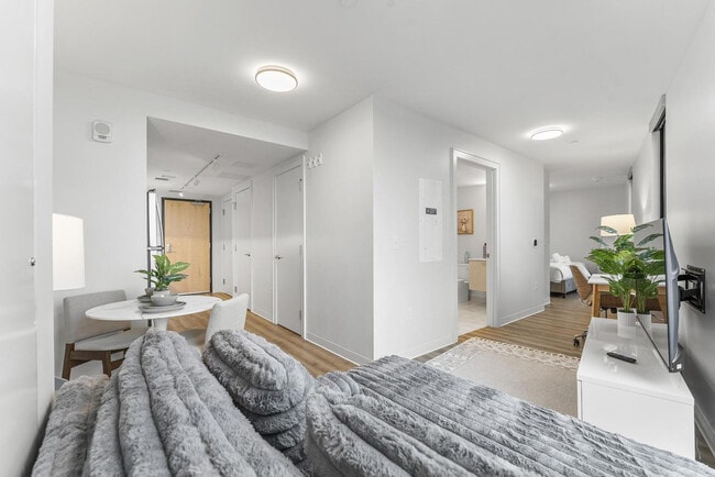 Photo - 280 Western Ave Unit SI ID1240296P