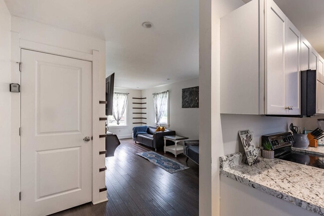 Photo - 3203 Sutherland Ave Unit ID1310761P