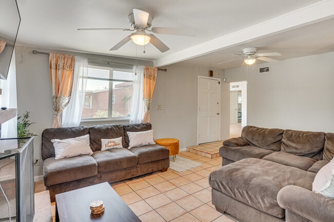 Photo - 858 E Alturas St Unit SI ID1385820P