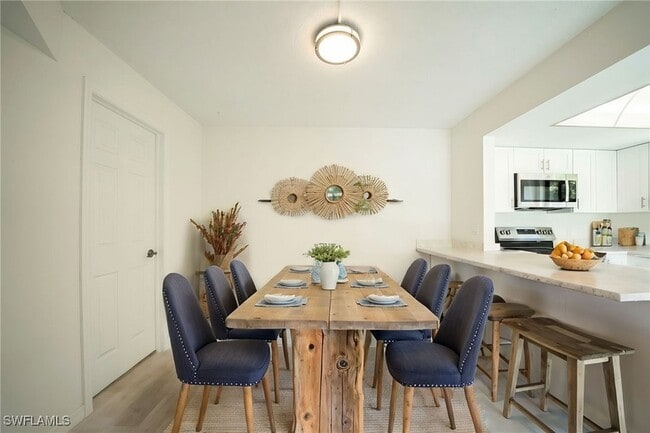 Photo - 17455 Overhill Dr