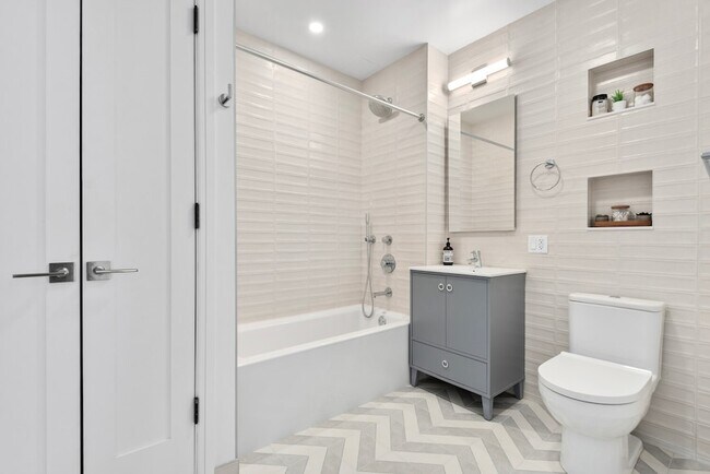 Photo - 1 Lenox Rd Unit 7D