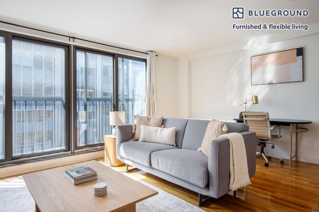 Building Photo - 123 E 54th St Unit FL9-ID1251