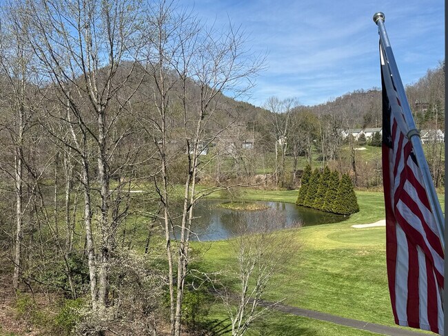 Photo - 270 Creatwood Trail Unit SI ID1383576P