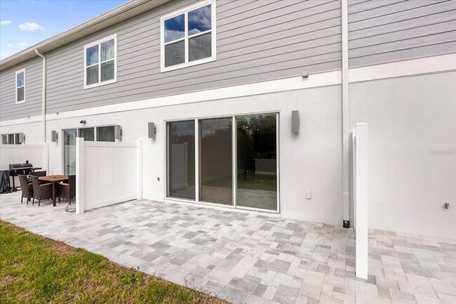 Photo - 7838 Spectrum Dr