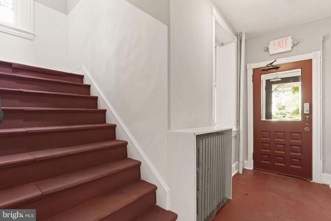 Photo - 216 Collingdale Ave Unit 3