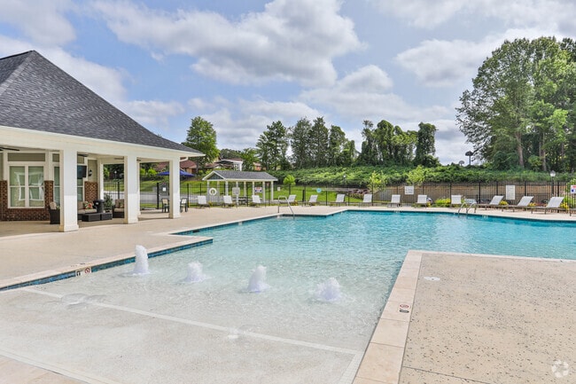 Building Photo - Palisades at Waters Edge