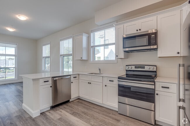 Photo - Sea Captains Row