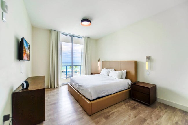 Photo - 777 N Ocean Dr Unit FL5-ID1022284P