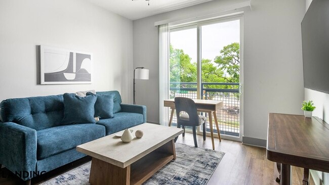 Building Photo - 1310 Hillside Ave Unit 331