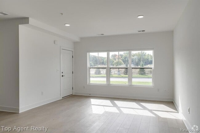 Photo - 31847 Gabby Ct