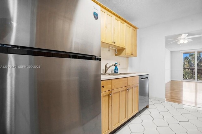 Photo - 250 Jacaranda Dr Unit 508