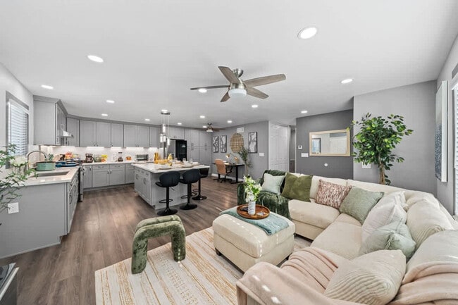 Photo - 10983 Parkdale Ave Unit SI ID1465011P