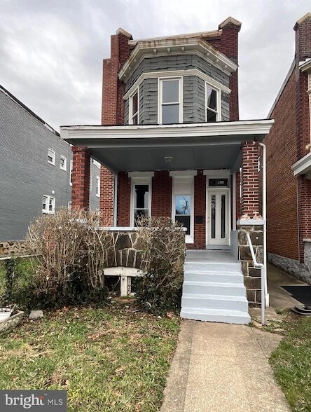 Building Photo - 416 N Hilton St