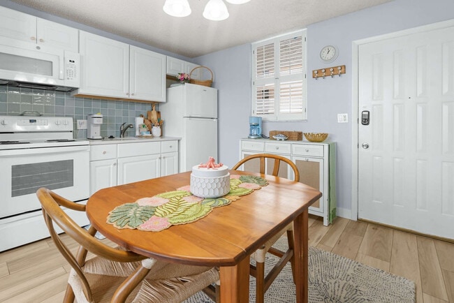 Photo - 5800 Bonita Beach Rd SW Unit FL6-ID1352876P