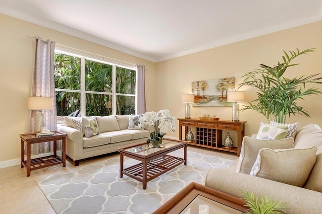 Photo - 106 Santiago Dr