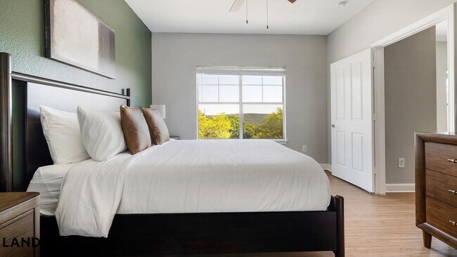 Photo - 6500 Champion Grandview Way Unit 26201