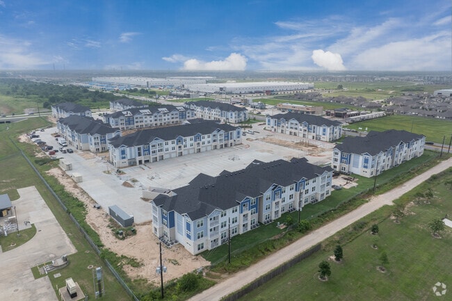 Context - Reserve at Ventana Lakes