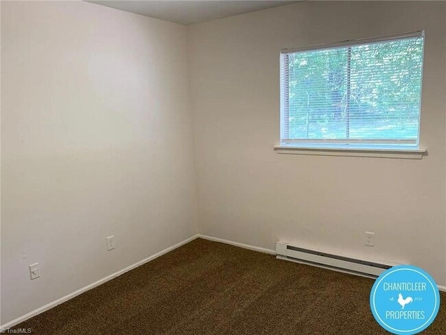 Photo - 210 Woodnell St Unit A