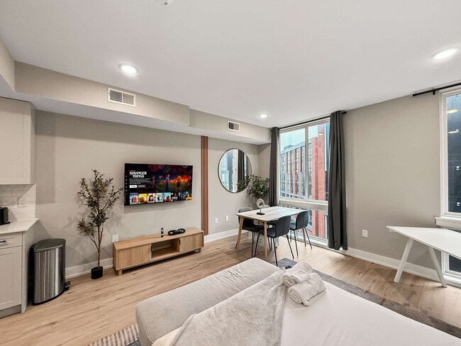 Photo - 626 N Delaware Ave Unit ID1055930P