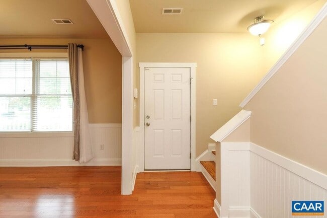 Photo - 328 Marquette Ct