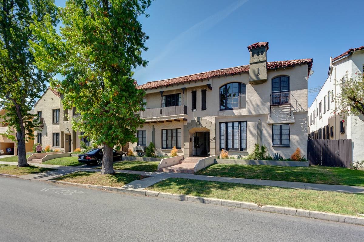 Photo - 7223-7229 Willoughby