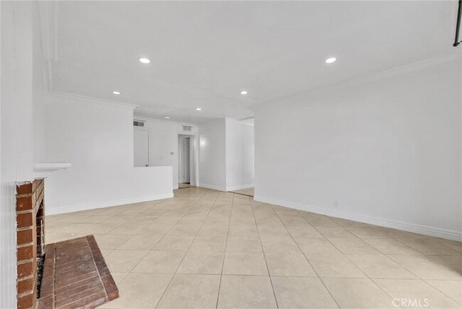 Photo - 8801 Mays Ave