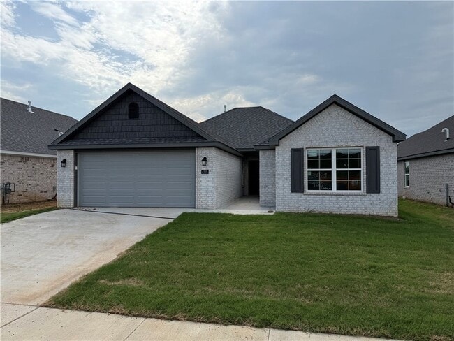 Building Photo - 4225 W Barhem Dr
