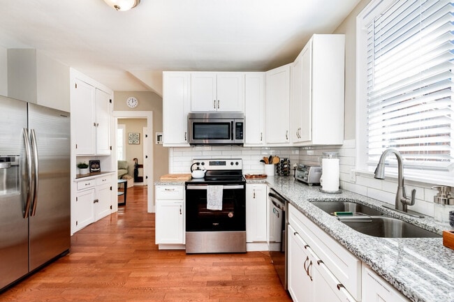 Photo - 1509 Clark St Unit SI ID1472869P