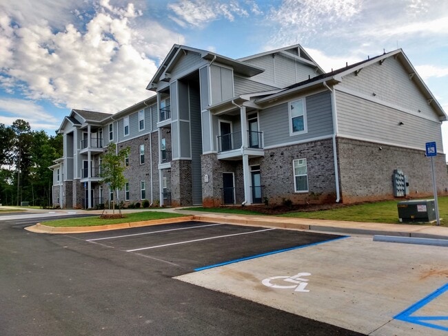 Photo - Peaks of Dahlonega