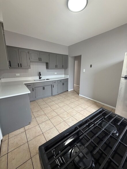 Photo - 10401 S Ewing Ave