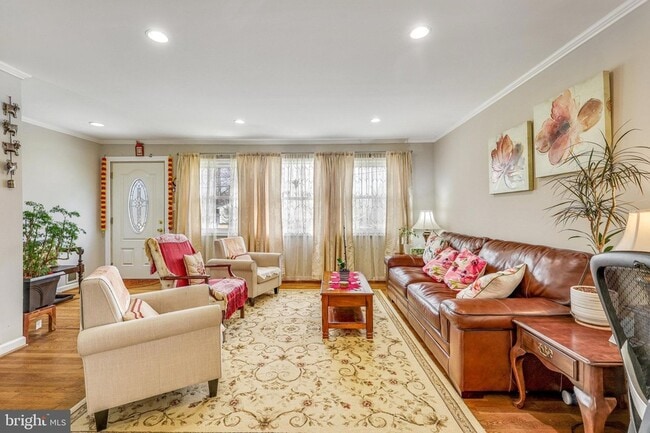Photo - 205 Tapawingo Rd SW