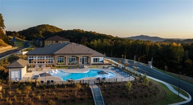 Photo - 100 Overlook Pkwy SE