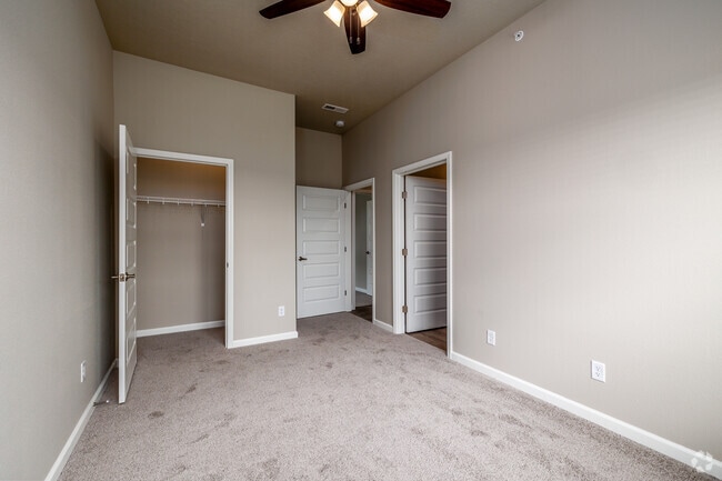 3BD, 2BA - 1165SF - Bedroom 1 - Finley Ridge Apartments