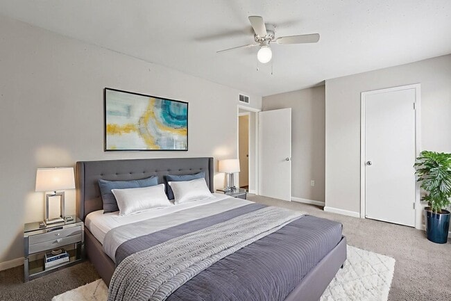 Building Photo - Kirkwood Landing Apartments